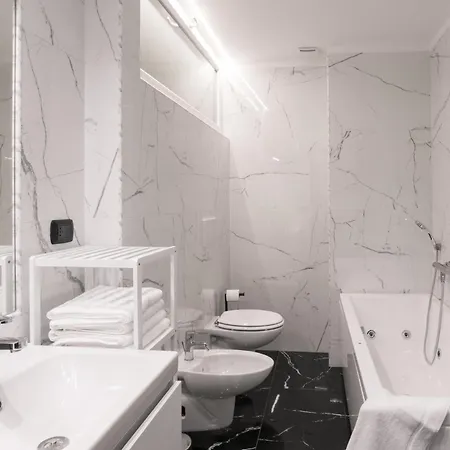 Apartment Sweet - Center With Jacuzzi *
